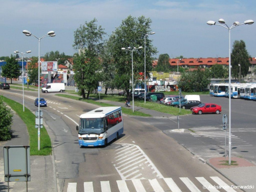 Jelcz M081MB #3526 (Transgór Rybnik) na linii 30 (ZTZ Rybnik), Rybnik, ul. Budowlanych.