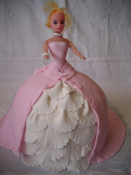 Tort z lalką #TortZLalką #BarbiTort #CakeDoll