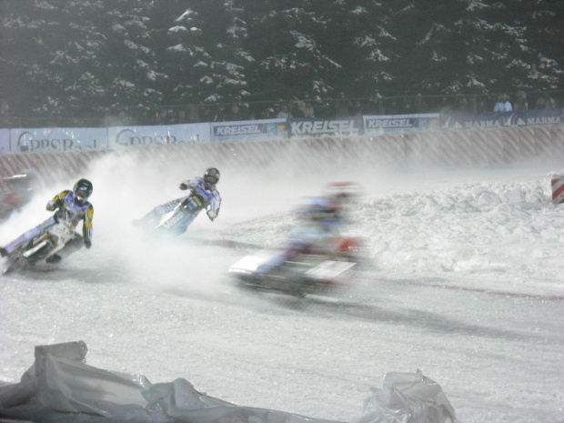 wyścigi motocyklowe na lodzie-Ice Racing-Sanok 2010 #SportMotorowy #sport #zima #lód
