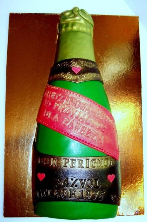 Dom Perignon.. #DomPerignon #szampan #tort #urodziny #pankiewicz