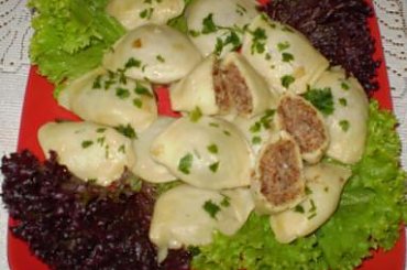Pierogi z kaszą gryczaną Przepisy na : http://www.kulinaria.foody.pl/ , http://www.kuron.com.pl/ i http://kulinaria.uwrocie.info #pierogi #KaszaGryczana #obiad #jedzenie #gotowanie #kulinaria #PrzepisyKulinarne