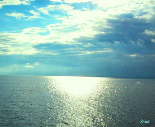 Spokojny Bałtyk w okolicach Fimnlandii #niebo #morze #chmury #woda