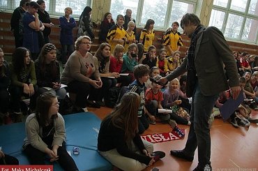 Wizyta piłkarzy TS "Wisła" w naszej szkole #SzkołaPodstawowaNr30