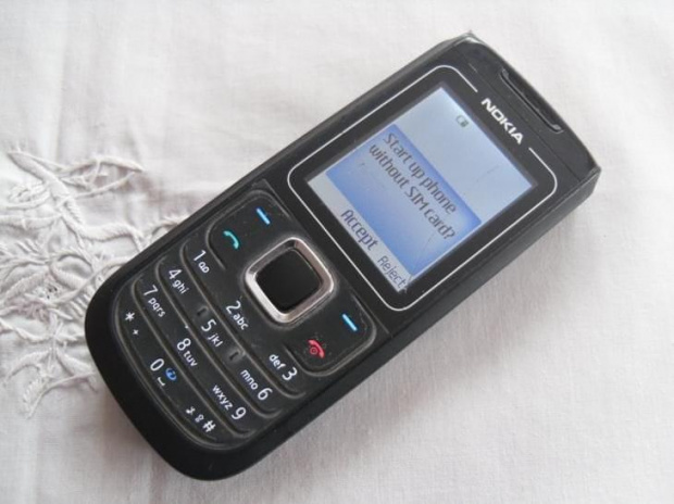Nokia 1680c-2