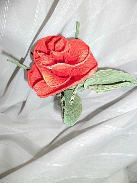 różyczki z krepiny #artystyczne #bibułkarstwo #bukiety #dekoracje #kartki #komunia #krepina #kwiaty #NaStół #okolicznościowe #NaKażdąOkazję #piękne #oryginalne #prezenty #rękodzieło #upominki #róże