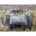 Betonowa podstawa pod niemiecki radar Luftwaffe FuMG-65 Würzburg-Riese (1/2).
Kompania Radiotechniczna 2. Kategorii Wykrywania o kryptonimie Heimchen.