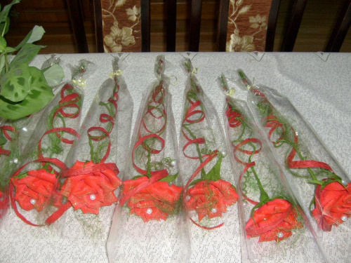 #bibuła #bukiety #krepina #kwiaty #róże