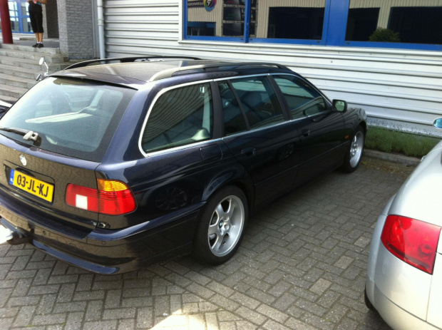 #E39520dKombi