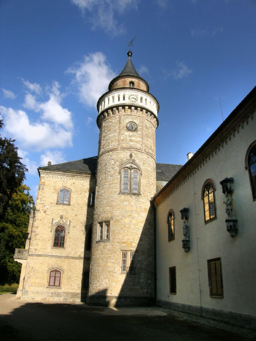 zamek Sychrov w Czechach to perła Czeskiego Raju #Czechy #CzeskiRaj #Sychrov #zamek