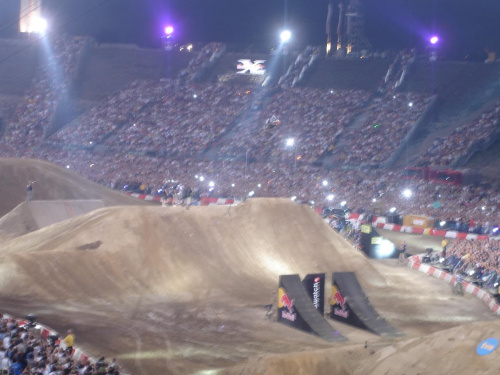 !!! #Warszawa #motocykle #zawody #StadionDziesięciolecia #StadionNarodowy #TravisPastrana